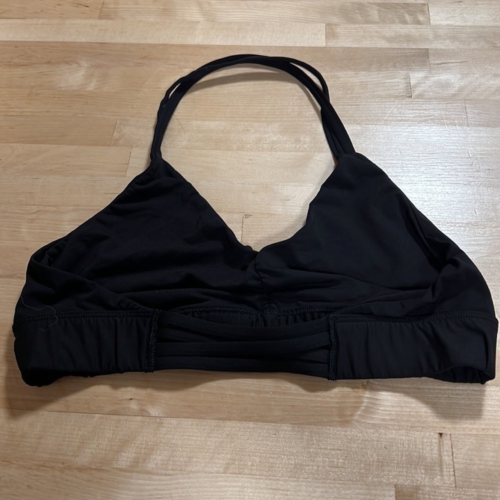 Victoria’s Secret Pink Ultimate Unlined Halter Sports Bra - Picture 3 of 4